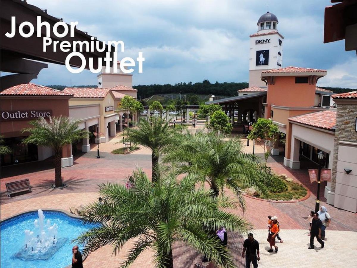 Sayang Hotel Kulai Kültér fotó